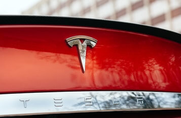 Elon Musk Confirms Russian Bitcoin Ransomware Attack Targeting Tesla, FBI to the Rescue