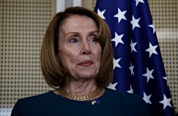 Nancy Pelosi Says Tuesday is Deadline if White House Wants Pre-Election Stimulus, BTC Traders Standby